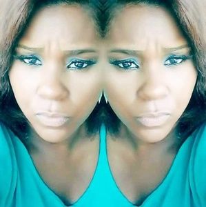 Meet your Posher, Alexandrea